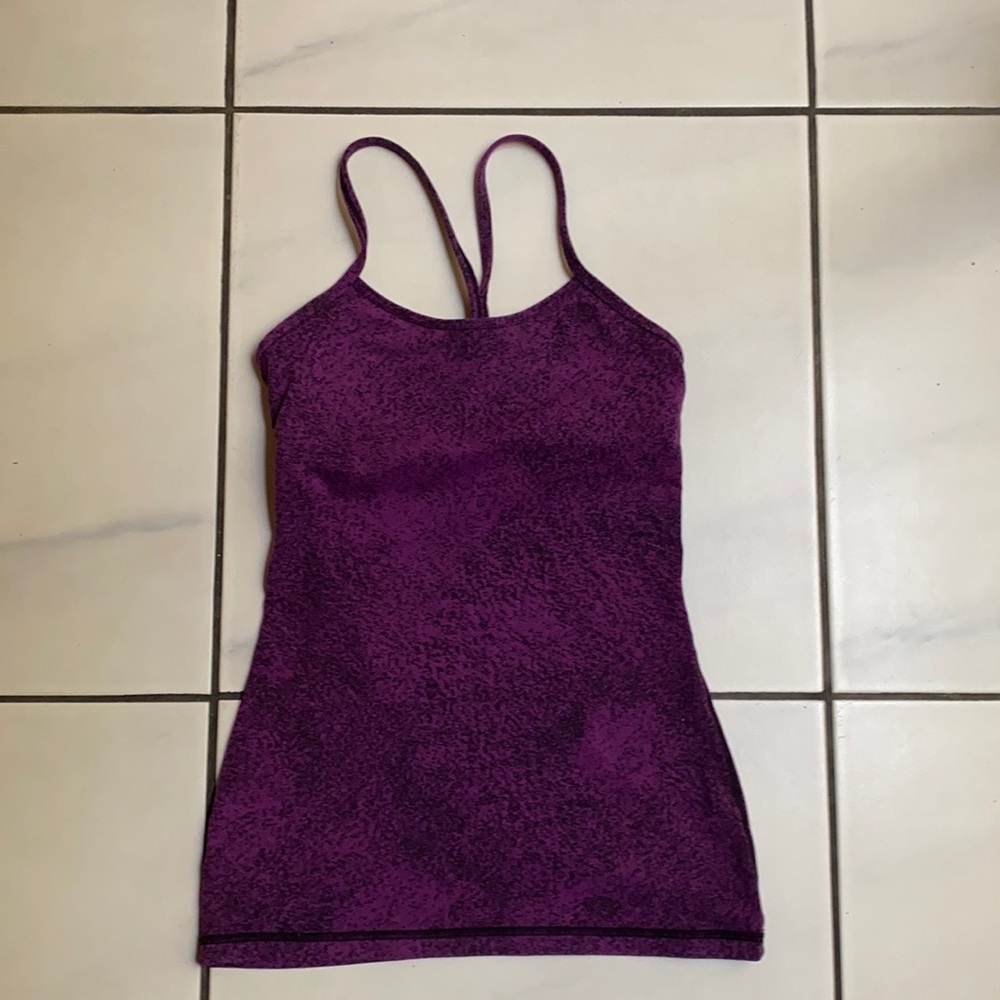 Lululemon tank